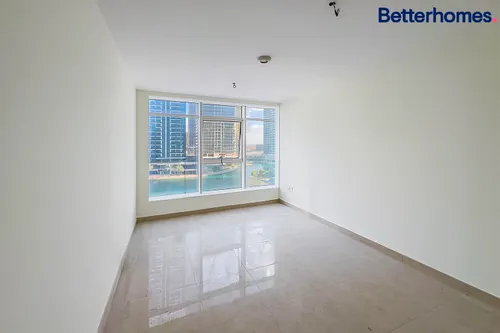 Full Lake View | Mid floor | Spacious