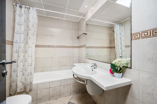 1 Bedroom Apartment in Marina Sail