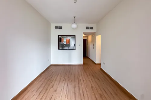 1 Bedroom Apartment in Icon Tower 2