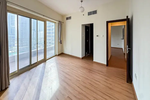 1 Bedroom Apartment in Icon Tower 2