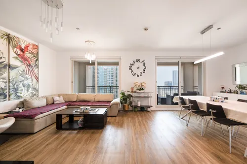 3 Bedrooms Apartment in Tanaro