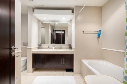 3 Bedrooms Apartment in Tanaro