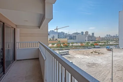 2 Bedrooms Apartment in Laya Residences