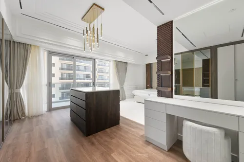 3 Bedrooms Apartment in The Jewel Tower B