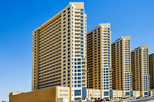 Apartment in Lakeside Tower B