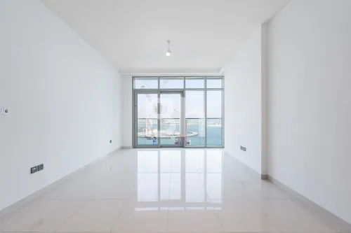 1 Bedroom Apartment in Sunrise Bay