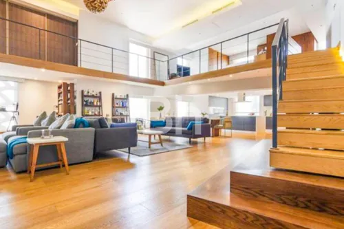 Exclusive | Duplex Loft | Unfurnished | Vacant