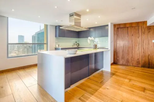 2 Bedrooms Apartment in Sadaf 8