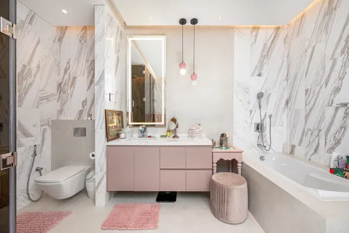 4 Bedrooms Apartment in The Residences JLT