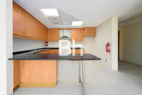 2 Bedrooms Apartment in Building 114