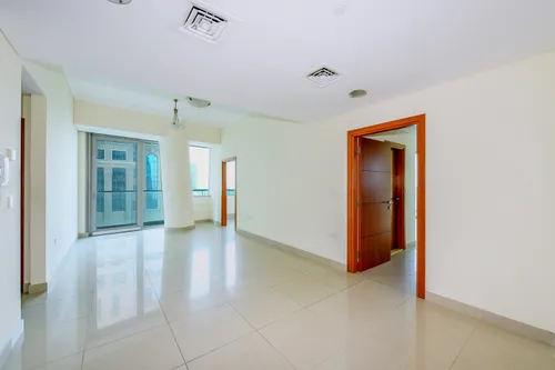 2 Bedrooms Apartment in Ocean Heights