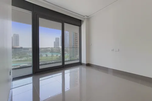 3 Bedrooms Apartment in Opera Grand