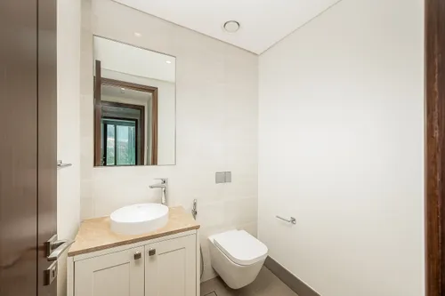 3 Bedrooms Apartment in Opera Grand