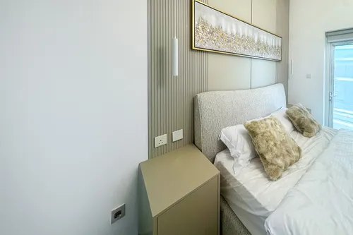 1 Bedroom Apartment in Continental Tower