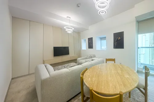 1 Bedroom Apartment in Continental Tower