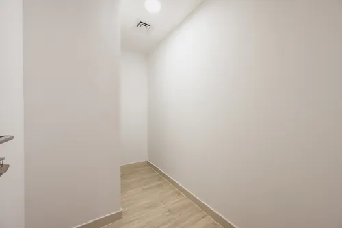2 Bedrooms Apartment in Continental Tower