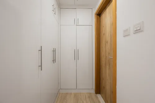 2 Bedrooms Apartment in Continental Tower