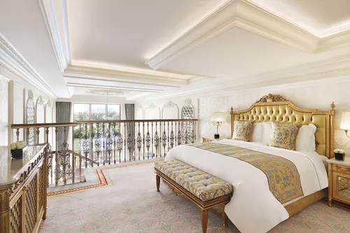 1 Bedroom Apartment in Raffles The Palm