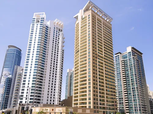 4 Bedrooms Apartment in Marina Mansions