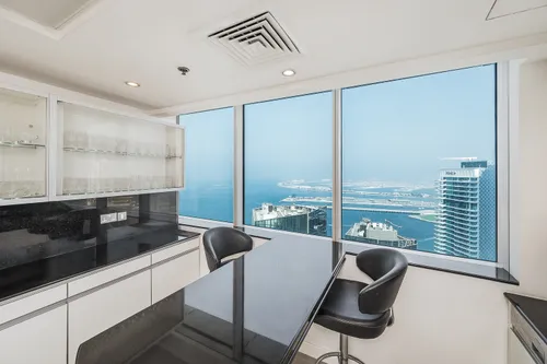 3 Bedrooms Penthouse in Al Fattan Marine Towers