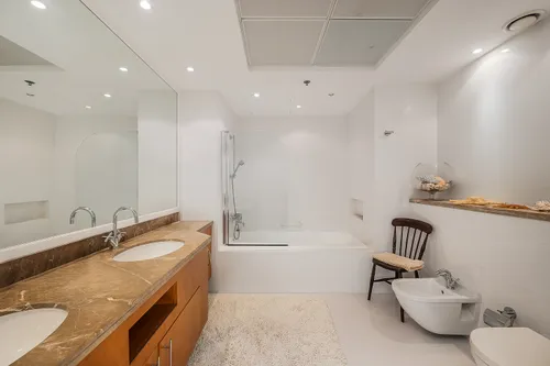 3 Bedrooms Penthouse in Al Fattan Marine Towers