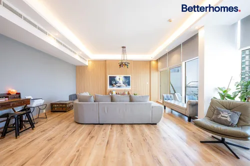 Huge | 3br hall | Upgraded | Sea View