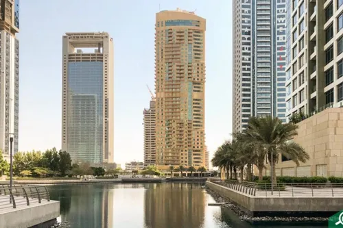 2 Bedrooms Apartment in Icon Tower 1