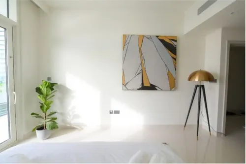 2 Bedrooms Apartment in Sunrise Bay