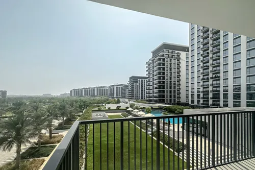 Pool And Park View | Closed Kitchen | Spacious