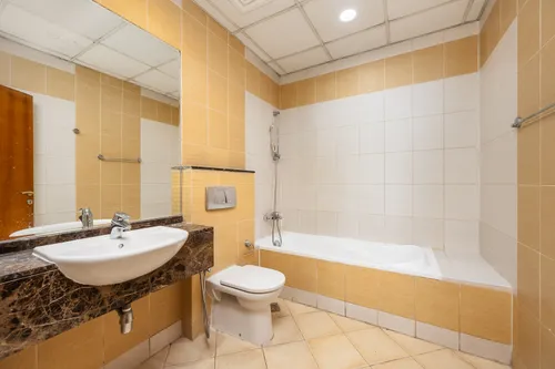2 Bedrooms Apartment in Marina Diamond 2