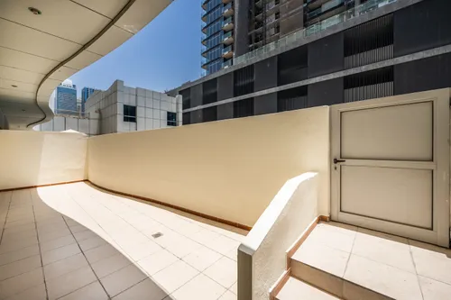2 Bedrooms Apartment in Marina Diamond 2