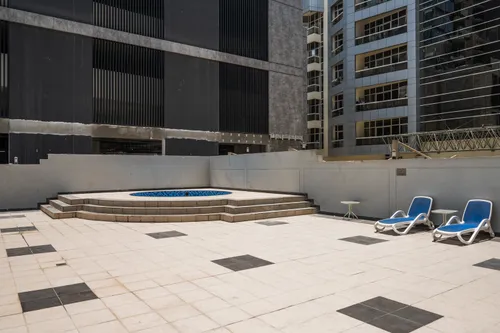 2 Bedrooms Apartment in Marina Diamond 2