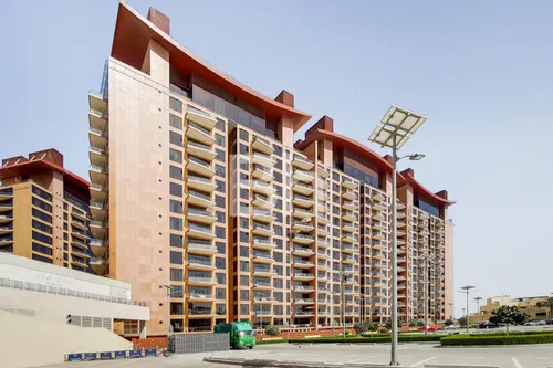 Vacant | Chiller Free | Beach Access