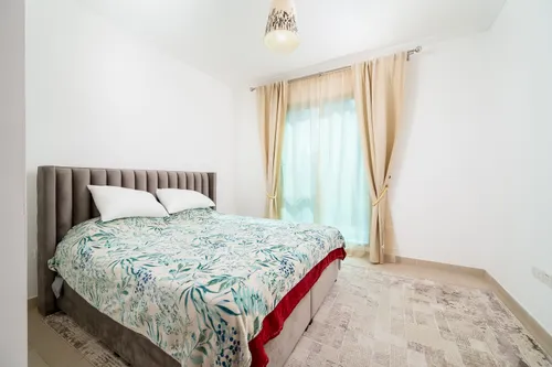 2 Bedrooms Apartment in Shemara Tower