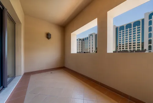 1 Bedroom Apartment in Golden Mile 3