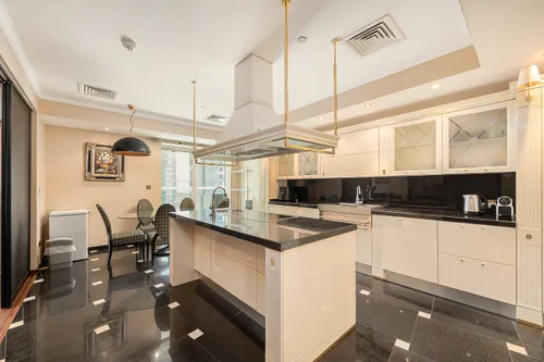3 Bedrooms Apartment in Emirates Crown