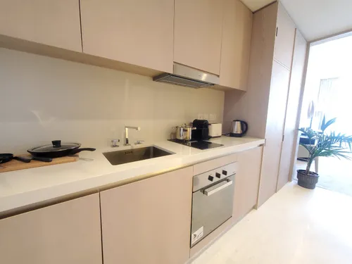 Apartment in The Palm Tower