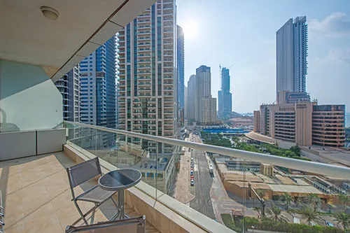 1 Bedroom Apartment in Botanica Tower