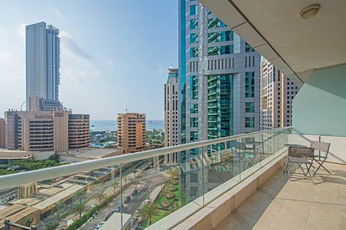 1 Bedroom Apartment in Botanica Tower