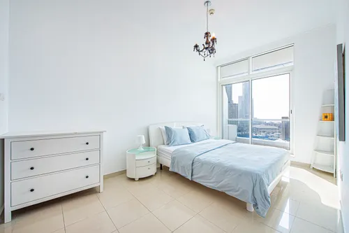 1 Bedroom Apartment in Botanica Tower