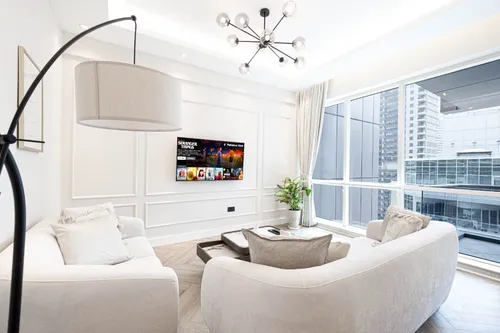 Fully Furnished | Upgraded | Chiller Free