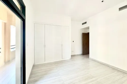 3 Bedrooms Apartment in Al Sidir 4