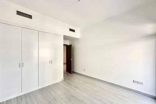 3 Bedrooms Apartment in Al Sidir 4
