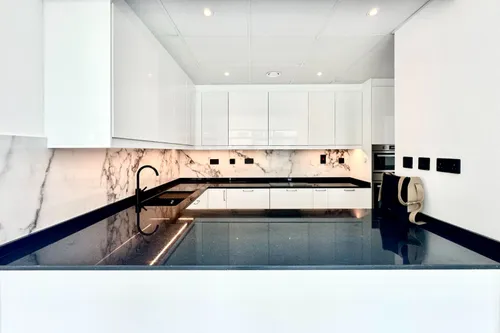 3 Bedrooms Apartment in Al Sidir 4