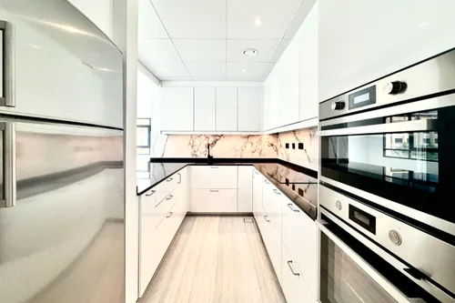 3 Bedrooms Apartment in Al Sidir 4