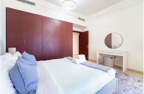 2 Bedrooms Apartment in Bahar 4