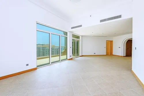 3 Bedrooms Apartment in Al Khushkar