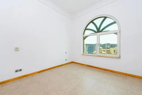 3 Bedrooms Apartment in Al Khushkar