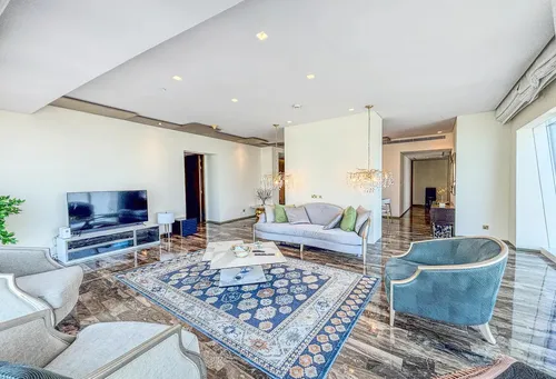 4 Bedrooms Apartment in Damac Heights