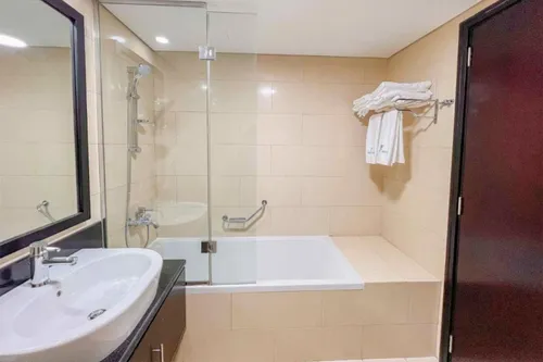 Apartment in Laguna Tower